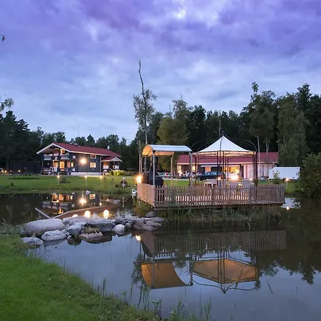 Hirsi Huvila Villa *