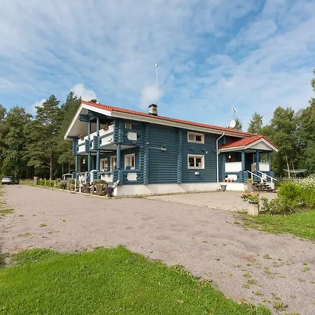 Hirsi Huvila Villa *