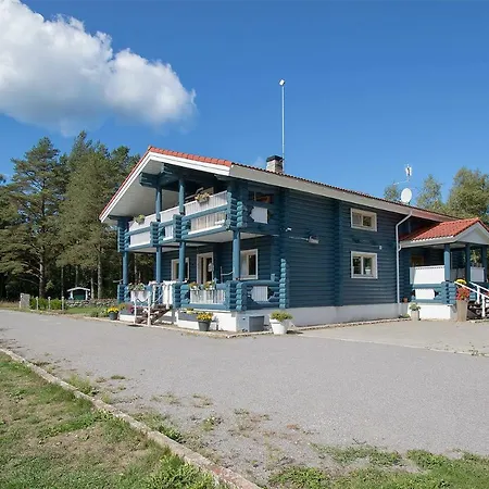 Hirsi Huvila Villa *